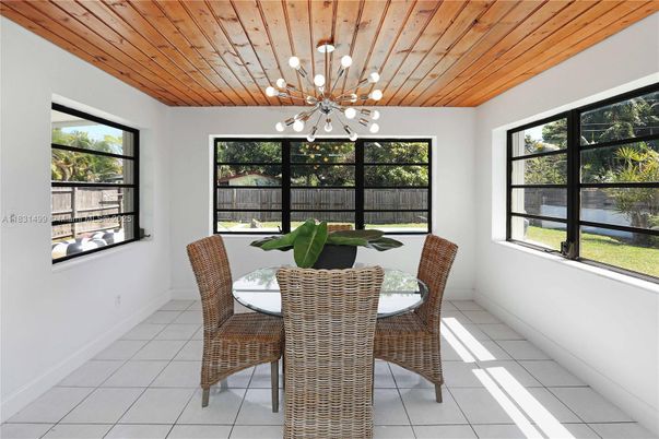 Dining room, Interior, Pendant Lights, Wooden Ceilings