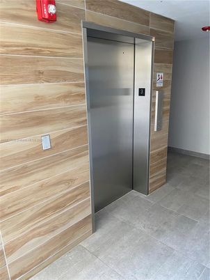 Elevator, Interior, Wooden Walls