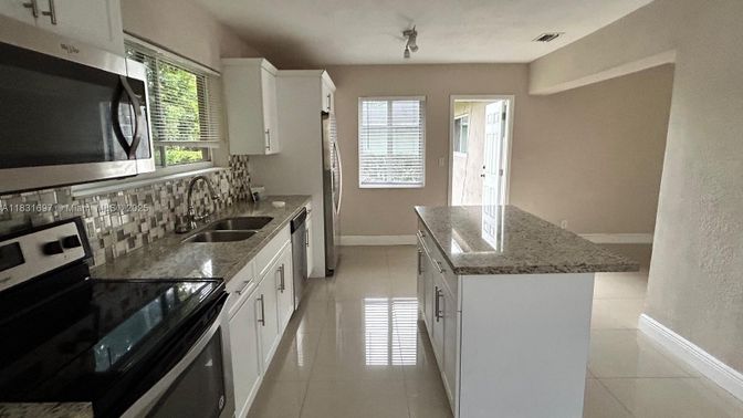 Interior, Kitchen