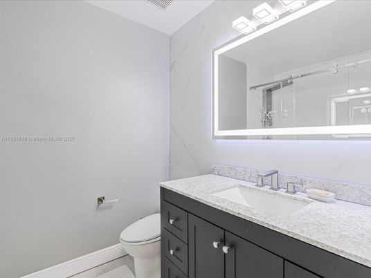 Bathroom, Interior, Marble Walls