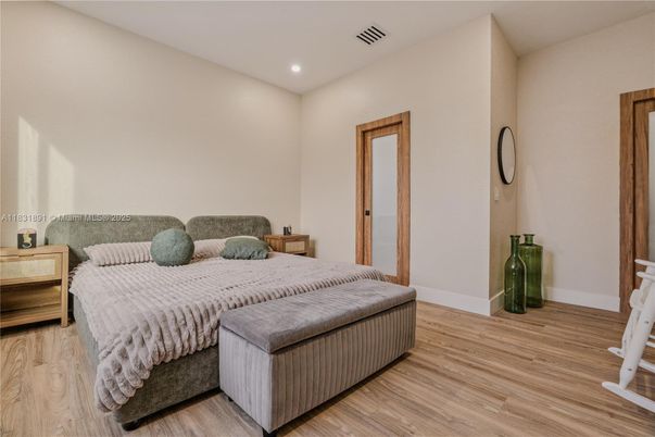 Bedroom, Interior, Recessed Lighting, Wood Texture Flooring