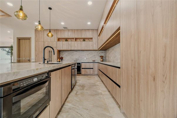 Interior, Kitchen, Pendant Lights, Recessed Lighting, Stainless Steel Appliances