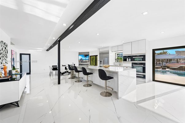 Dining room, Interior, Kitchen, Recessed Lighting, Stainless Steel Appliances, Water