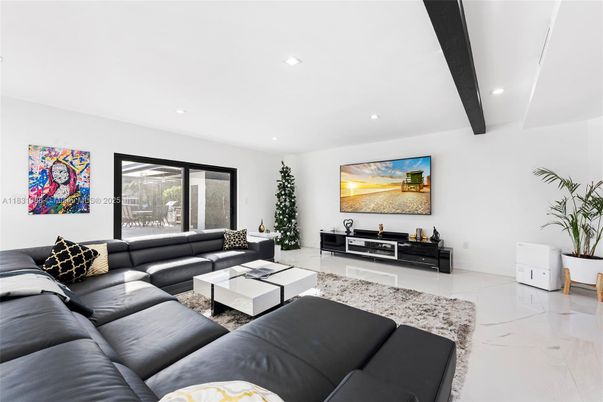 Interior, Living room, Marble, Recessed Lighting