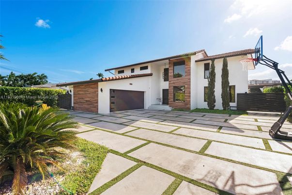 Attached, Backyard, Exterior, Facade, Spanish Mediterranean