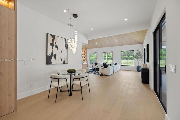 Dining room, Interior, Living room, Pendant Lights, Recessed Lighting, Wooden Ceilings, Wood Texture Flooring