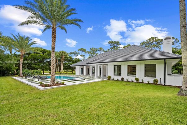 Backyard, Exterior, Pool
