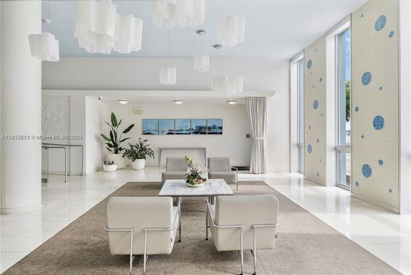 Dining room, Interior, Living room, Pendant Lights