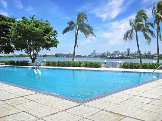 Exterior, Pool, Water