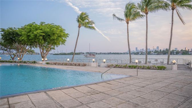 Exterior, Pool, Water