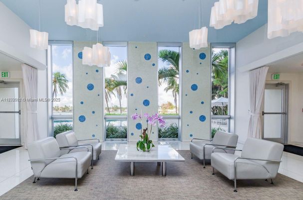 Chandelier, Interior, Living room, Pendant Lights