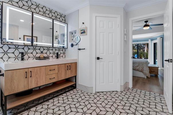 Bathroom, Dual Sink Vanities, Interior, Recessed Lighting, Wood Texture Flooring