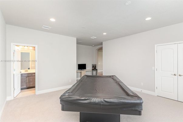 Billiard Table, Game Room, Interior, Recessed Lighting