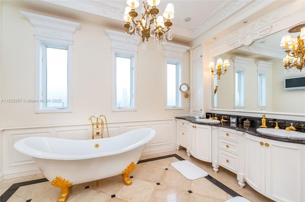 Bathroom, Chandelier, Dual Sink Vanities, Free Standing Baths, Interior, Recessed Lighting