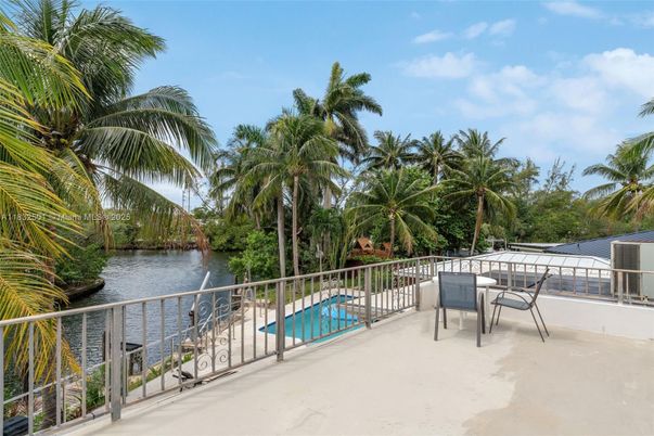 Water, Exterior, Pool, Other