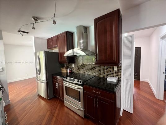 Interior, Kitchen, Stainless Steel Appliances, Wood Texture Flooring