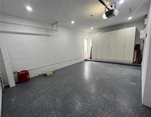 Garage, Interior, Recessed Lighting