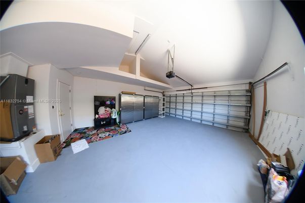 Garage, Interior