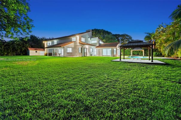 Backyard, Exterior, Pool