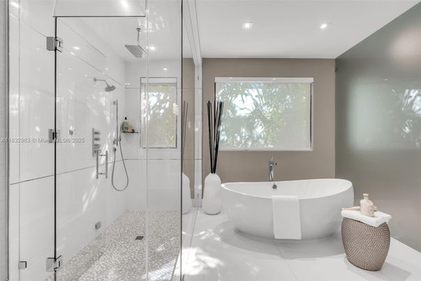 Bathroom, Free Standing Baths, Glass Shower, Interior, Recessed Lighting