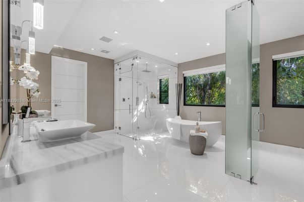 Bathroom, Dual Sink Vanities, Free Standing Baths, Glass Shower, Interior, Recessed Lighting