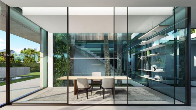 Home Office, Interior