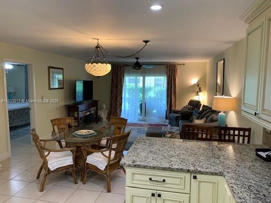 Dining room, Interior, Living room, Pendant Lights, Recessed Lighting