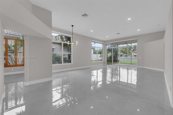 Empty room, Interior, Pendant Lights, Recessed Lighting
