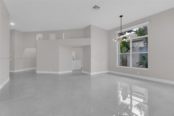 Empty room, Interior, Pendant Lights, Recessed Lighting