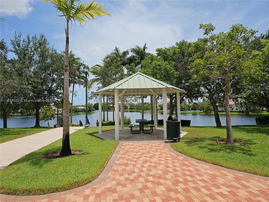 Exterior, Water