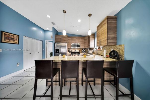 Interior, Kitchen, Pendant Lights, Recessed Lighting, Stainless Steel Appliances