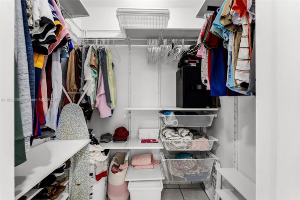 Interior, Walk-in Closets