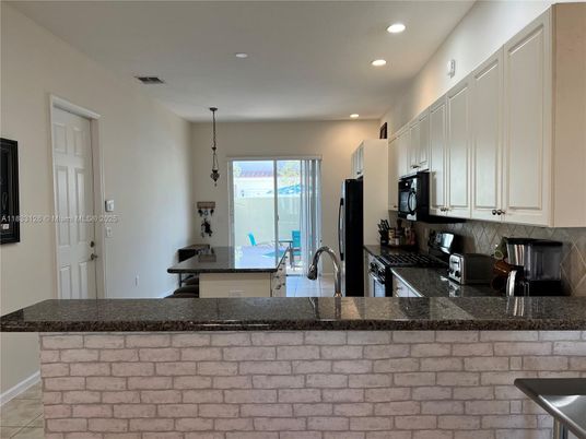 Interior, Kitchen, Pendant Lights, Recessed Lighting
