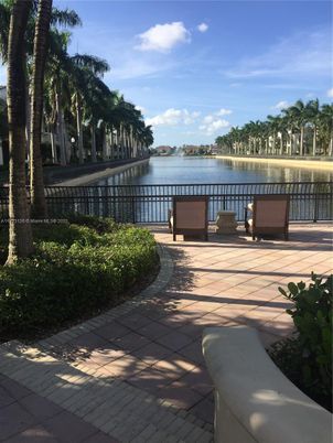 Exterior, Water