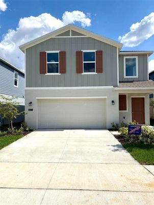 Attached, Exterior, Facade, Farmhouse