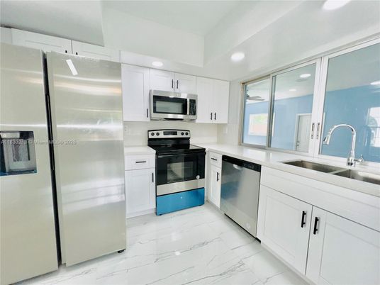 Interior, Kitchen, Marble, Recessed Lighting, Stainless Steel Appliances