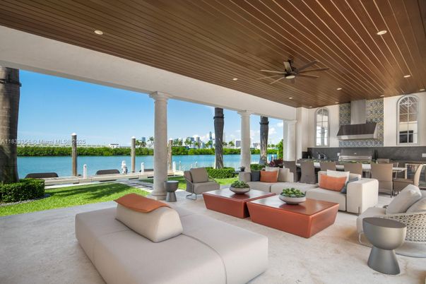 Dining room, Exterior, Interior, Living room, Recessed Lighting, Water