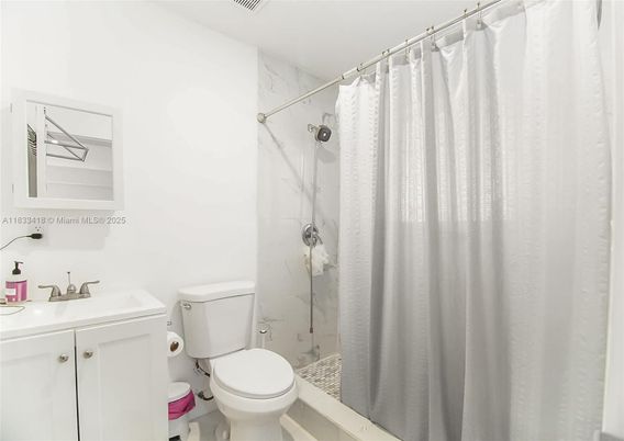 Bathroom, Interior, Marble Walls