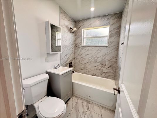 Bathroom, Interior, Marble, Marble Walls, Recessed Lighting