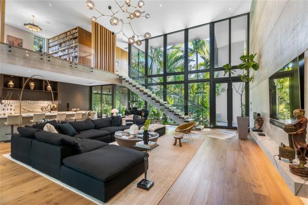 Interior, Living room, Pendant Lights, Wood Texture Flooring