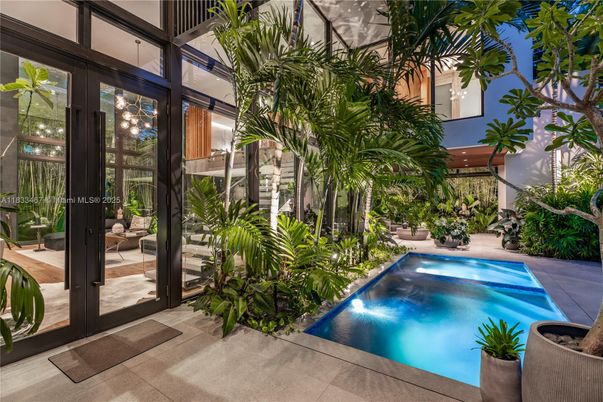Exterior, Interior, Pool
