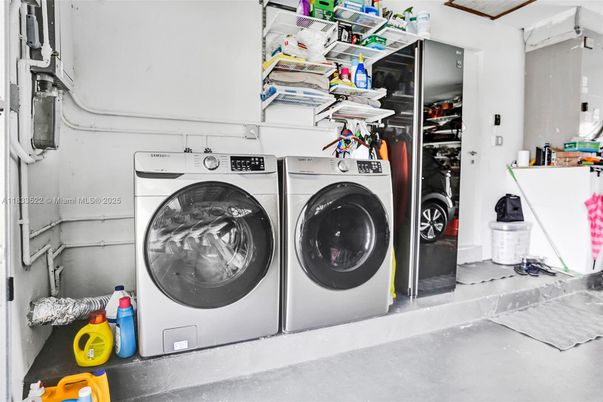 Interior, Washer