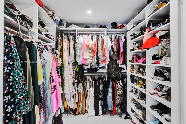 Interior, Recessed Lighting, Walk-in Closets
