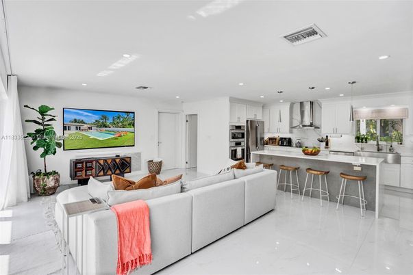 Interior, Kitchen, Living room, Marble, Pendant Lights, Recessed Lighting, Stainless Steel Appliances