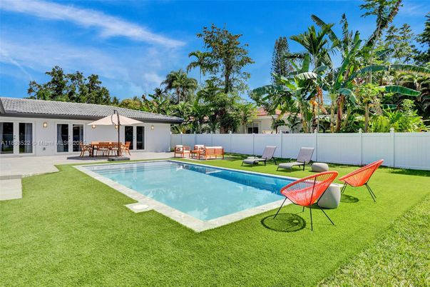 Backyard, Exterior, Pool