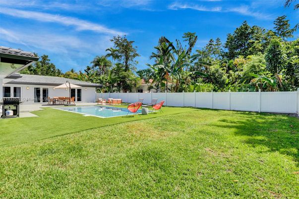 Backyard, Exterior, Pool