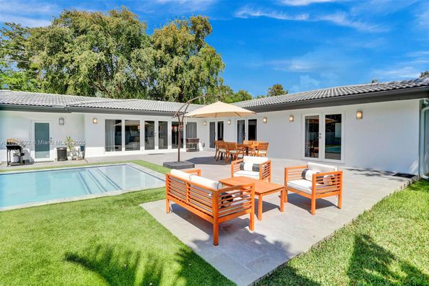 Backyard, Exterior, Pool