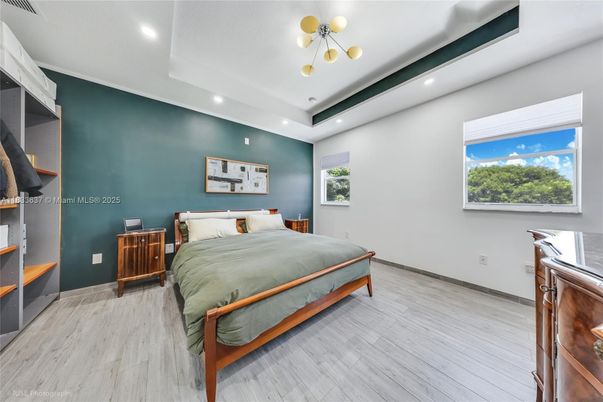 Bedroom, Interior, Pendant Lights, Recessed Lighting, Wood Texture Flooring