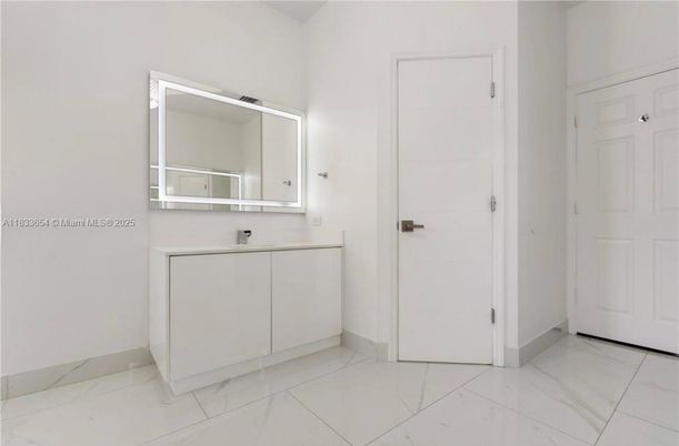 Bathroom, Interior, Marble