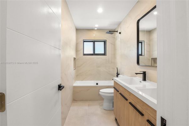 Bathroom, Interior, Marble Walls, Recessed Lighting